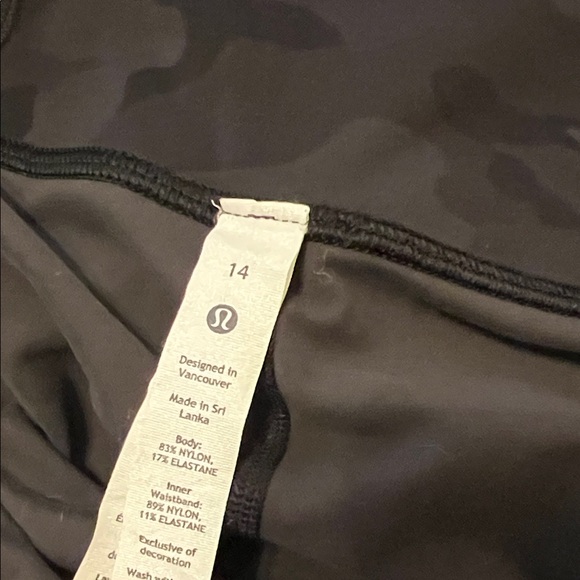 Lululemon Wunder Train High Rise tights - Picture 5 of 5